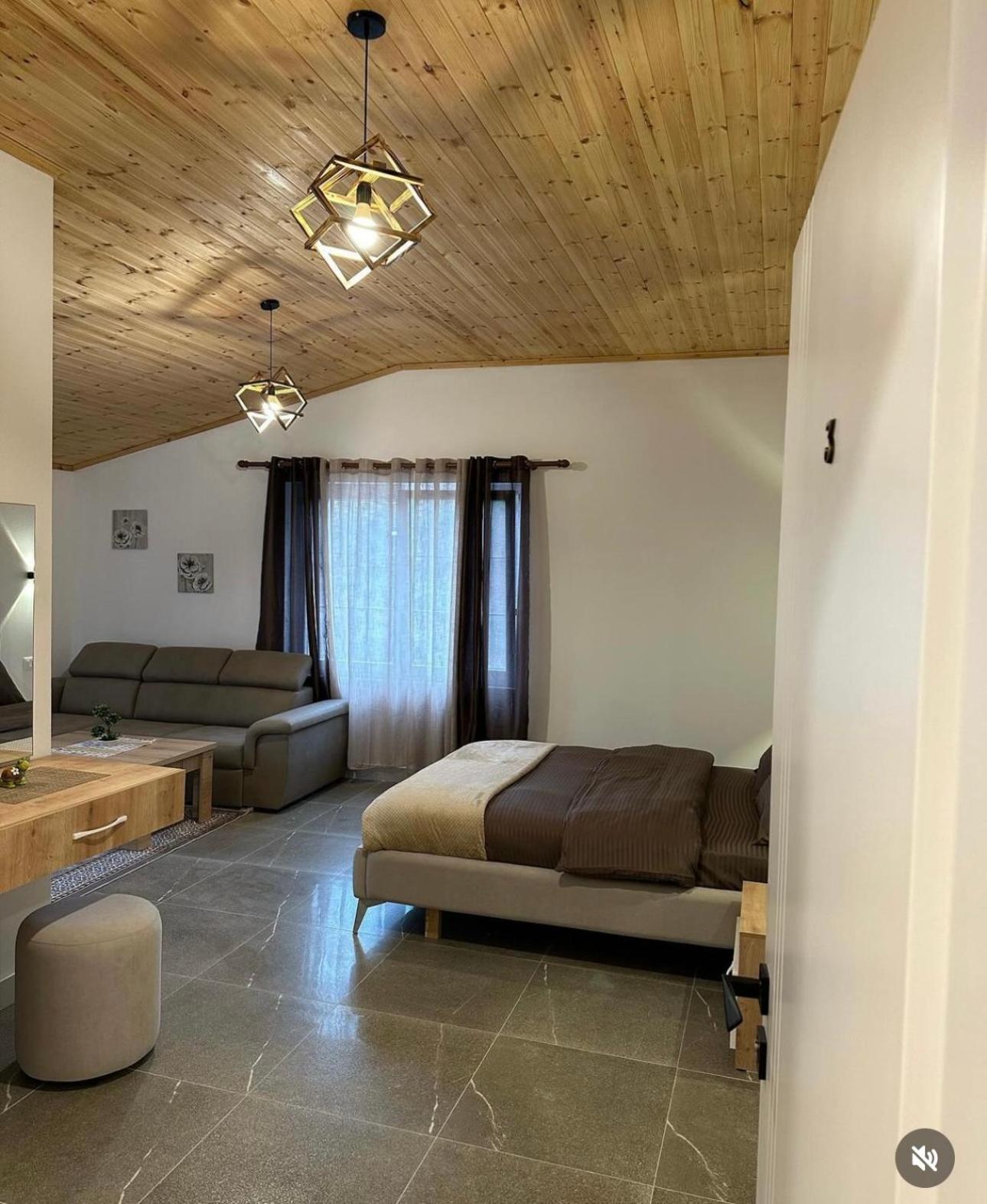 Qyteza Guest House & Camping Шкодер Екстер'єр фото
